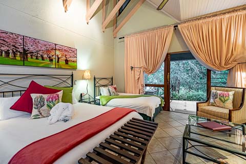 Luxury Family Room II - Jorn's Guest House