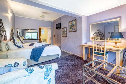 Twin Room - Jorn's Guest House